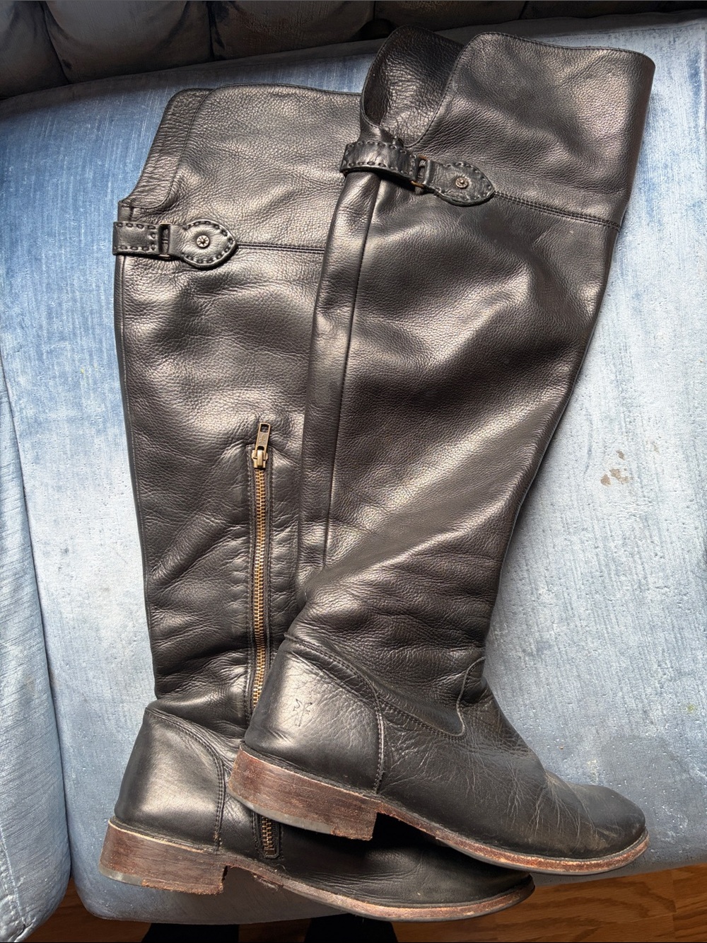 Frye Classic Tall Knee-High Leather Riding Boots - Black